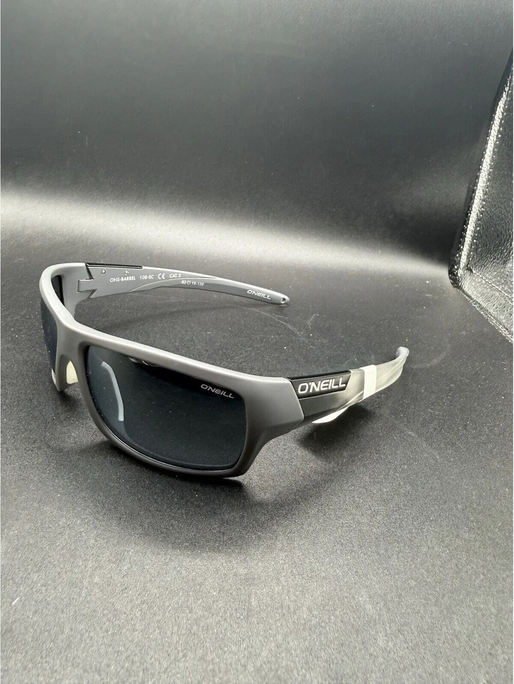 O'Neill Sunglasses Grey/Polarized Lenses ONS-BARREL-108-SC